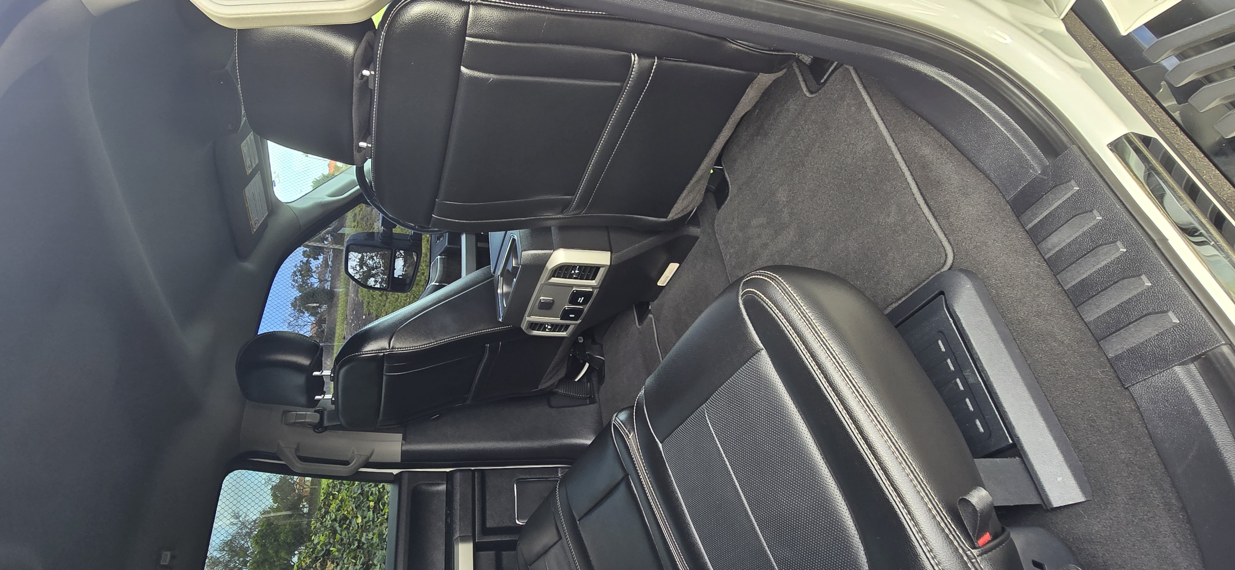 Used 2021 Ford F350 Lariat AWD/4WD image 23