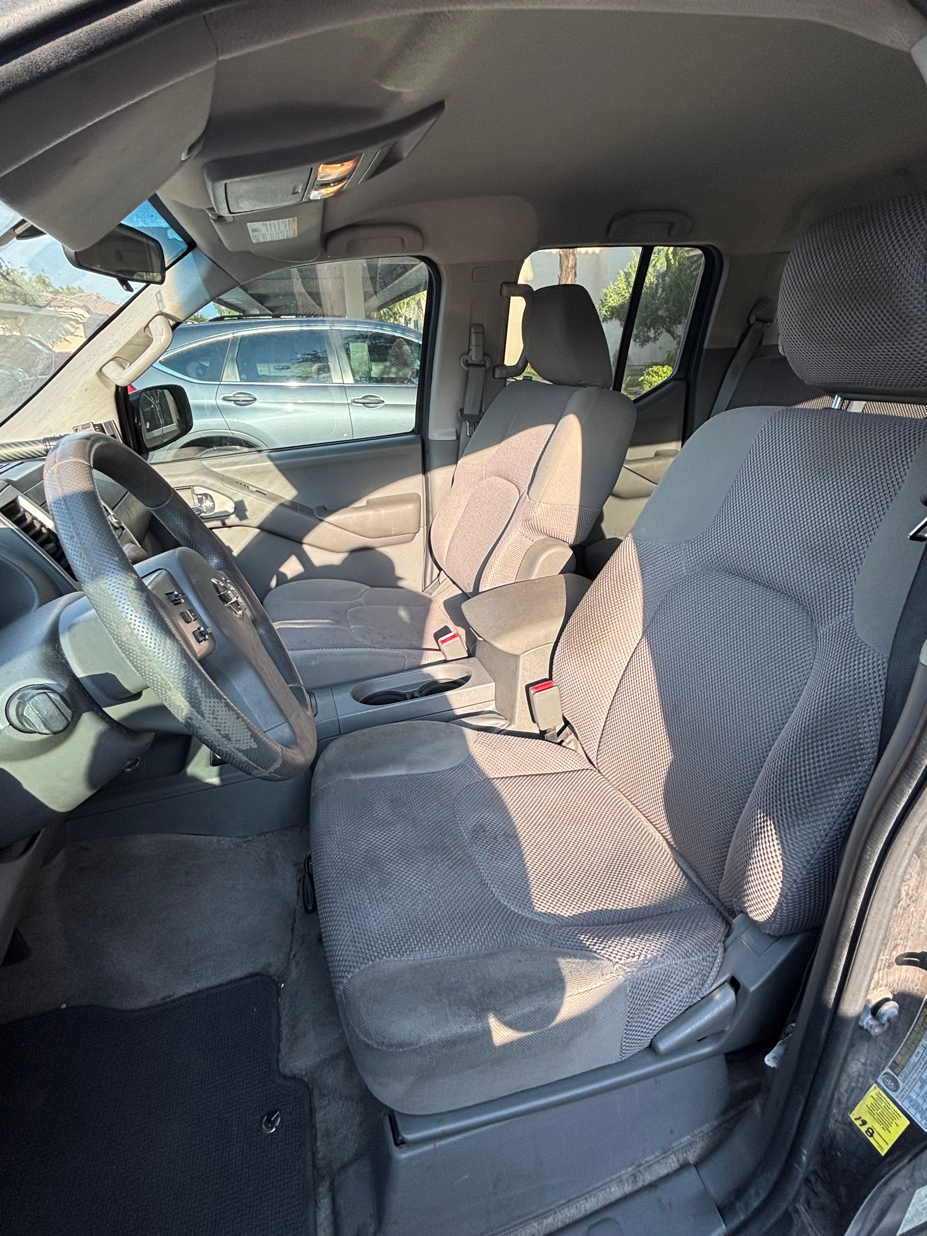 Used 2013 Nissan Frontier SV RWD image 14