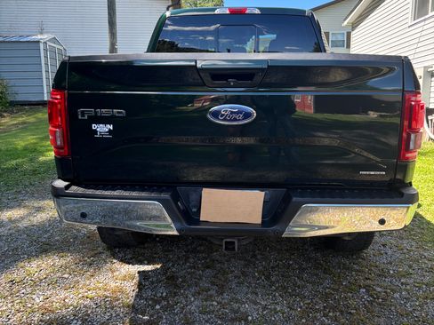 Used 2015 Ford F150 Lariat w/ Equipment Group 501A Mid image 15