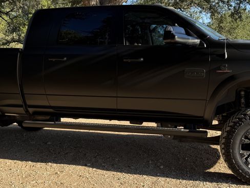 Used 2018 RAM 2500 Longhorn w/ Convenience Group image 4