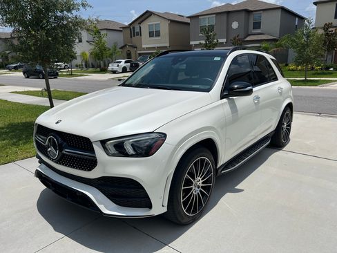 Used 2020 Mercedes-Benz GLE 350 4MATIC image 4