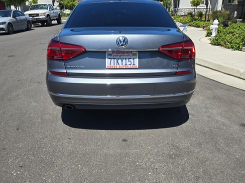 Used 2016 Volkswagen Passat 1.8T SE w/ Lighting Package (P06) image 5