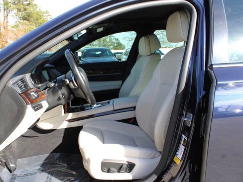 Used 2013 BMW 740Li xDrive image 24