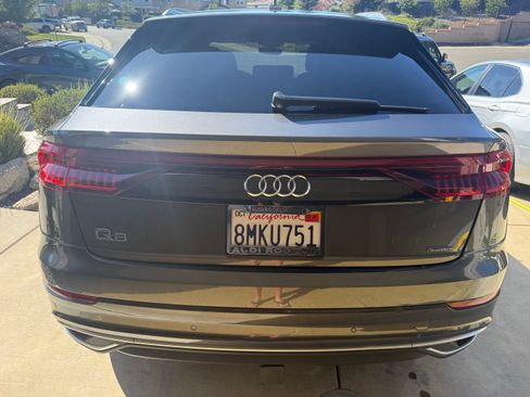 Used 2019 Audi Q8 Prestige AWD/4WD image 11