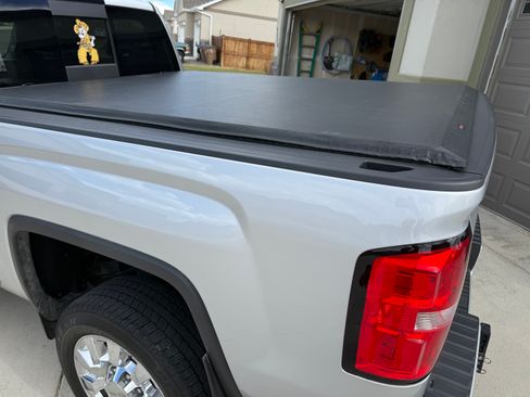 Used 2019 GMC Sierra 2500 Denali w/ Duramax Plus Package image 2