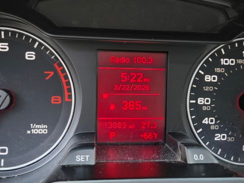 Used 2011 Audi A4 2.0T Premium image 10