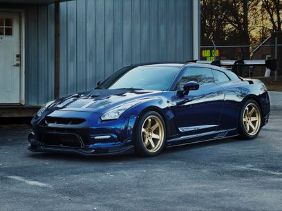 Used 2014 Nissan GT-R Premium