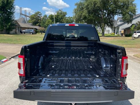 Used 2021 Ford F150 Lariat RWD image 12