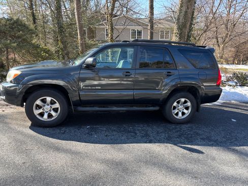 Used 2007 Toyota 4Runner Sport image 1