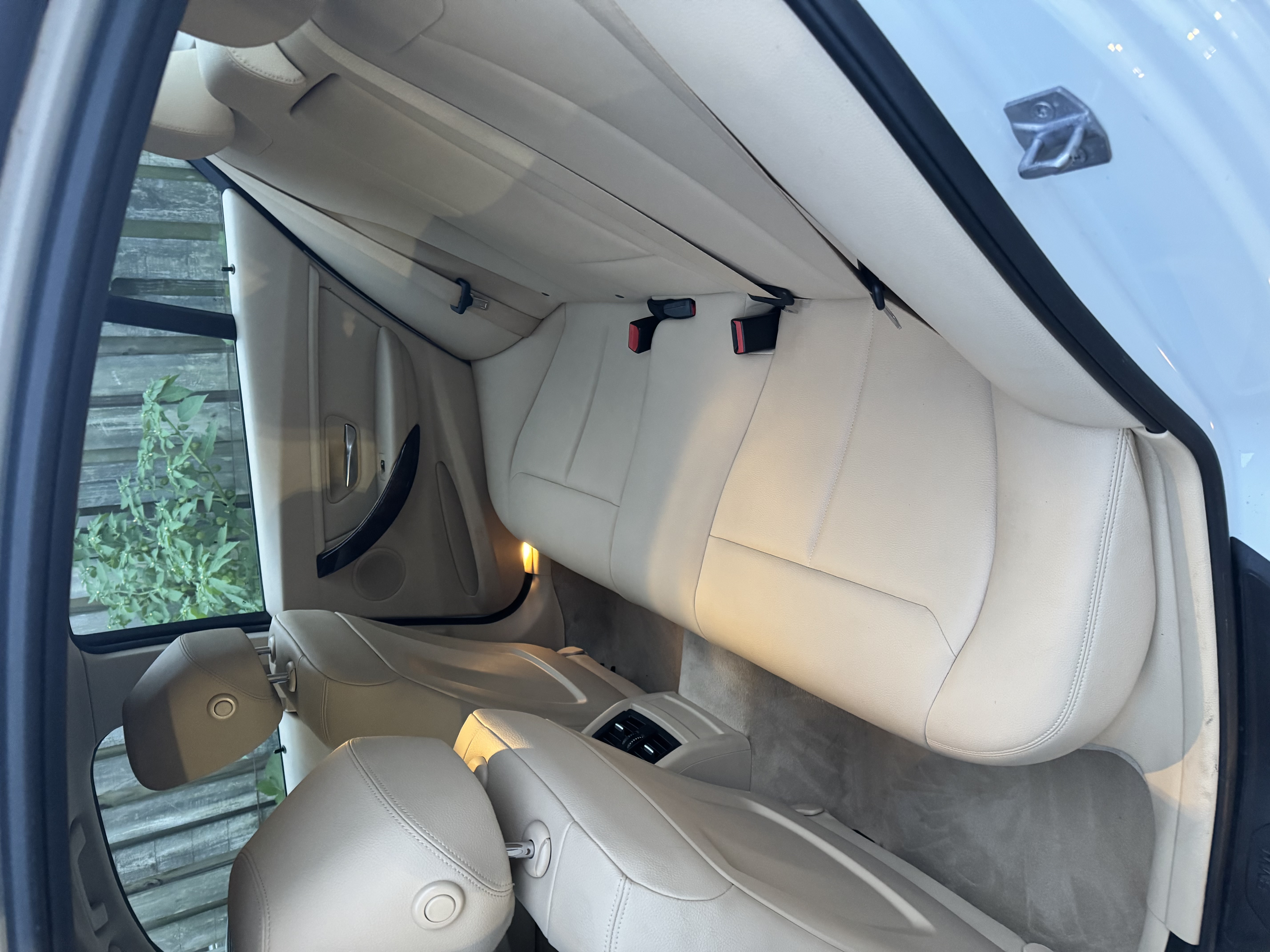 Used 2014 BMW 320i Sedan RWD image 6