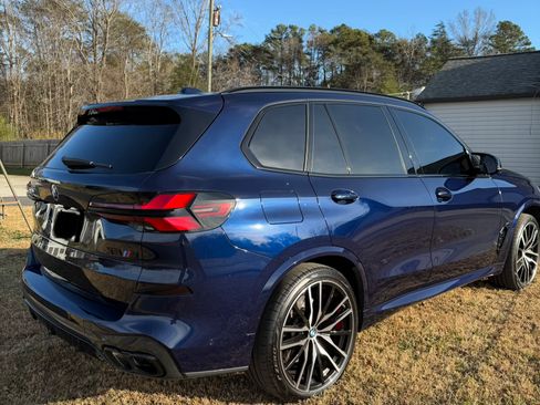 Used 2024 BMW X5 M60i image 4