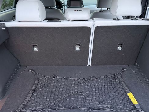 Used 2019 Hyundai Kona Limited FWD image 27