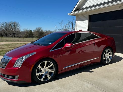 Used 2014 Cadillac ELR w/ Luxury Package image 17