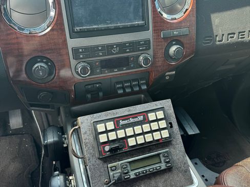 Used 2011 Ford F350 King Ranch image 10