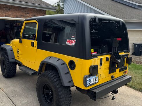 Used 2004 Jeep Wrangler 4WD image 6