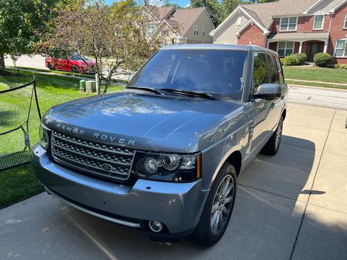 Used 2012 Land Rover Range Rover Supercharged image 1
