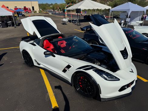 Used 2017 Chevrolet Corvette Grand Sport image 1