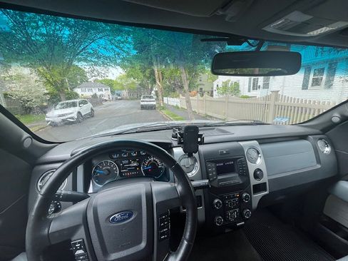 Used 2013 Ford F150 XLT w/ Luxury Equipment Group AWD/4WD image 6