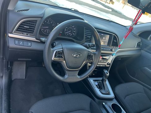 Used 2018 Hyundai Elantra SEL image 15