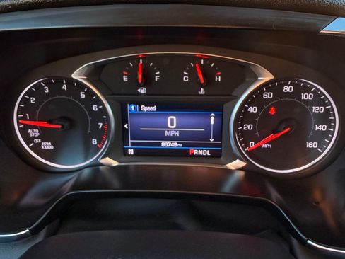 Used 2019 Chevrolet Blazer LT image 12