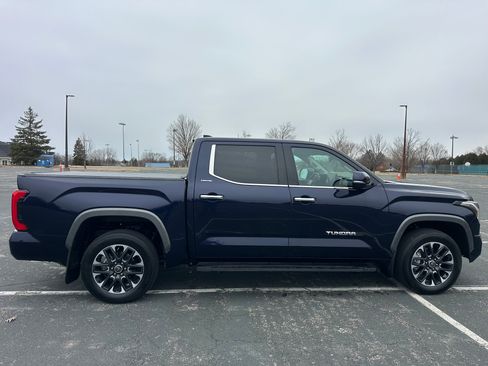 Used 2023 Toyota Tundra Limited w/ Power Package AWD/4WD image 8