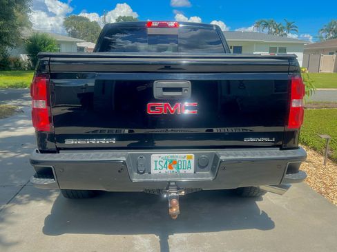 Used 2014 GMC Sierra 1500 Denali w/ Driver Alert Package image 8