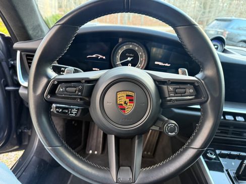 Used 2022 Porsche 911 Turbo image 15