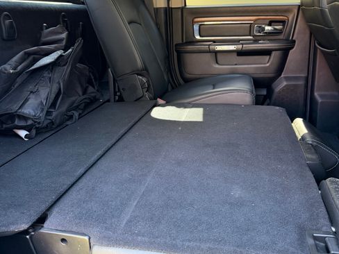 Used 2013 RAM 2500 Laramie w/ Convenience Group image 6