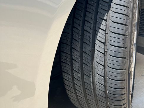 Used 2011 BMW 535i Sedan RWD image 24