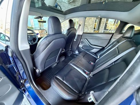 Used 2020 Tesla Model Y Performance image 13