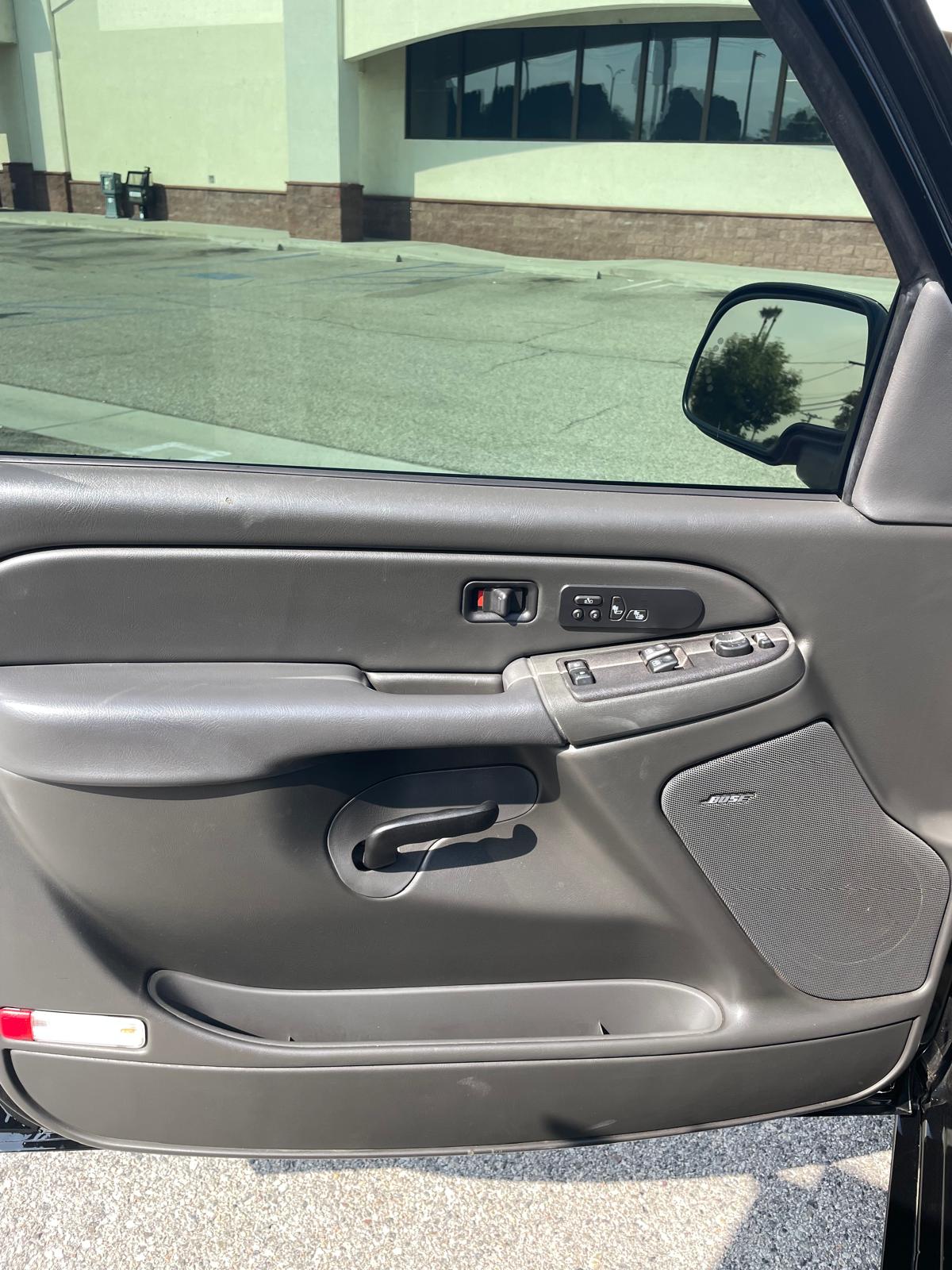 Used 2006 Chevrolet Silverado 1500 SS RWD image 16
