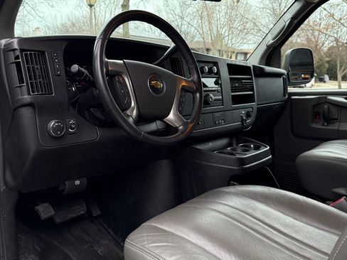 Used 2014 Chevrolet Express 1500 image 5