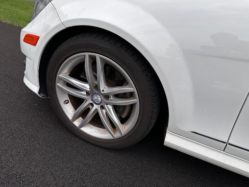 Used 2014 Mercedes-Benz C 300 4MATIC Sedan image 8