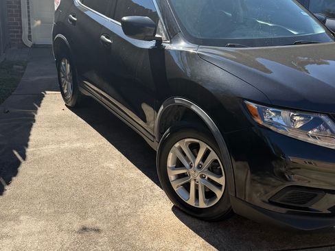 Used 2016 Nissan Rogue S image 10