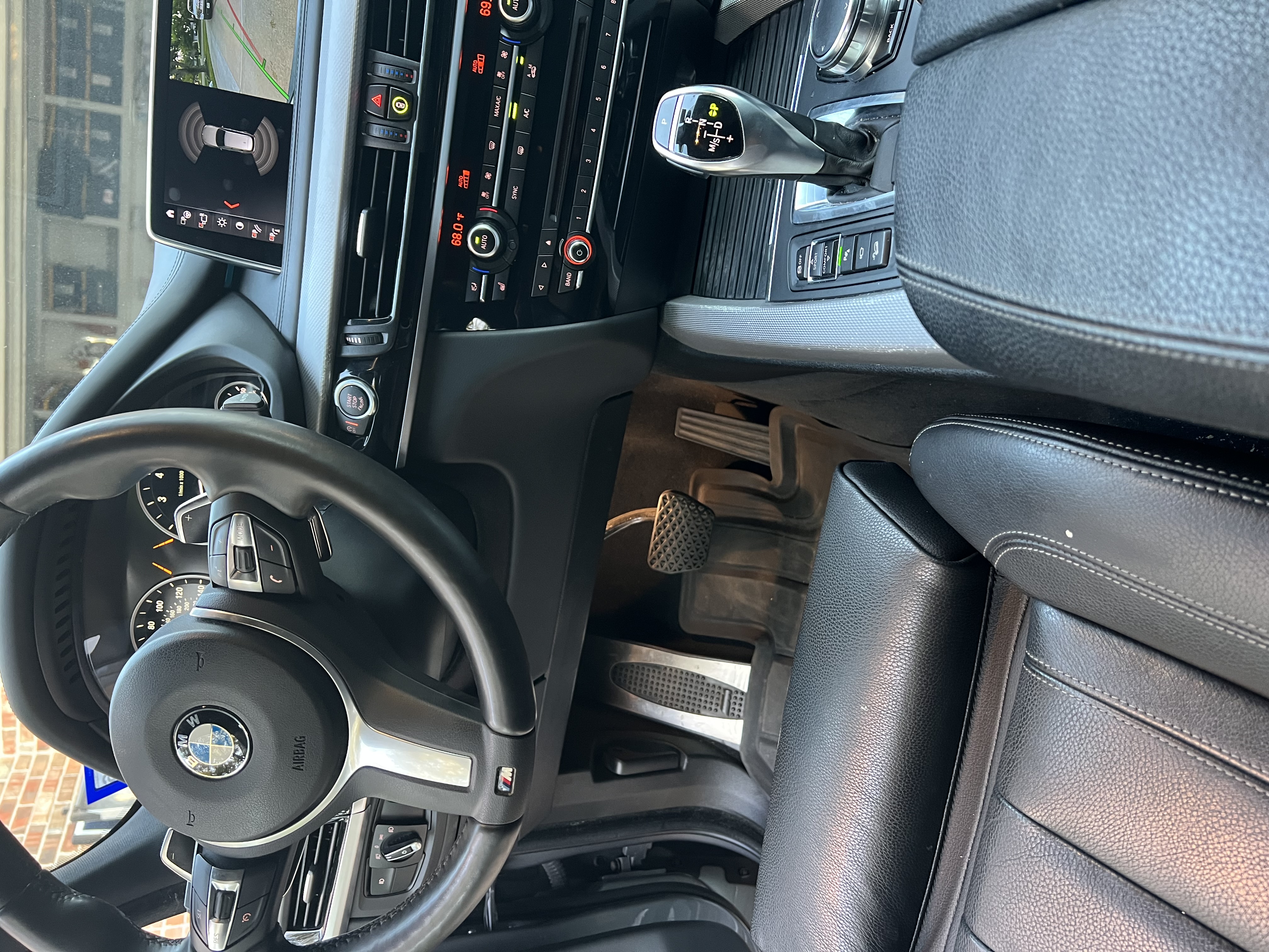 Used 2018 BMW X5 xDrive50i w/ M Sport Package AWD/4WD image 15