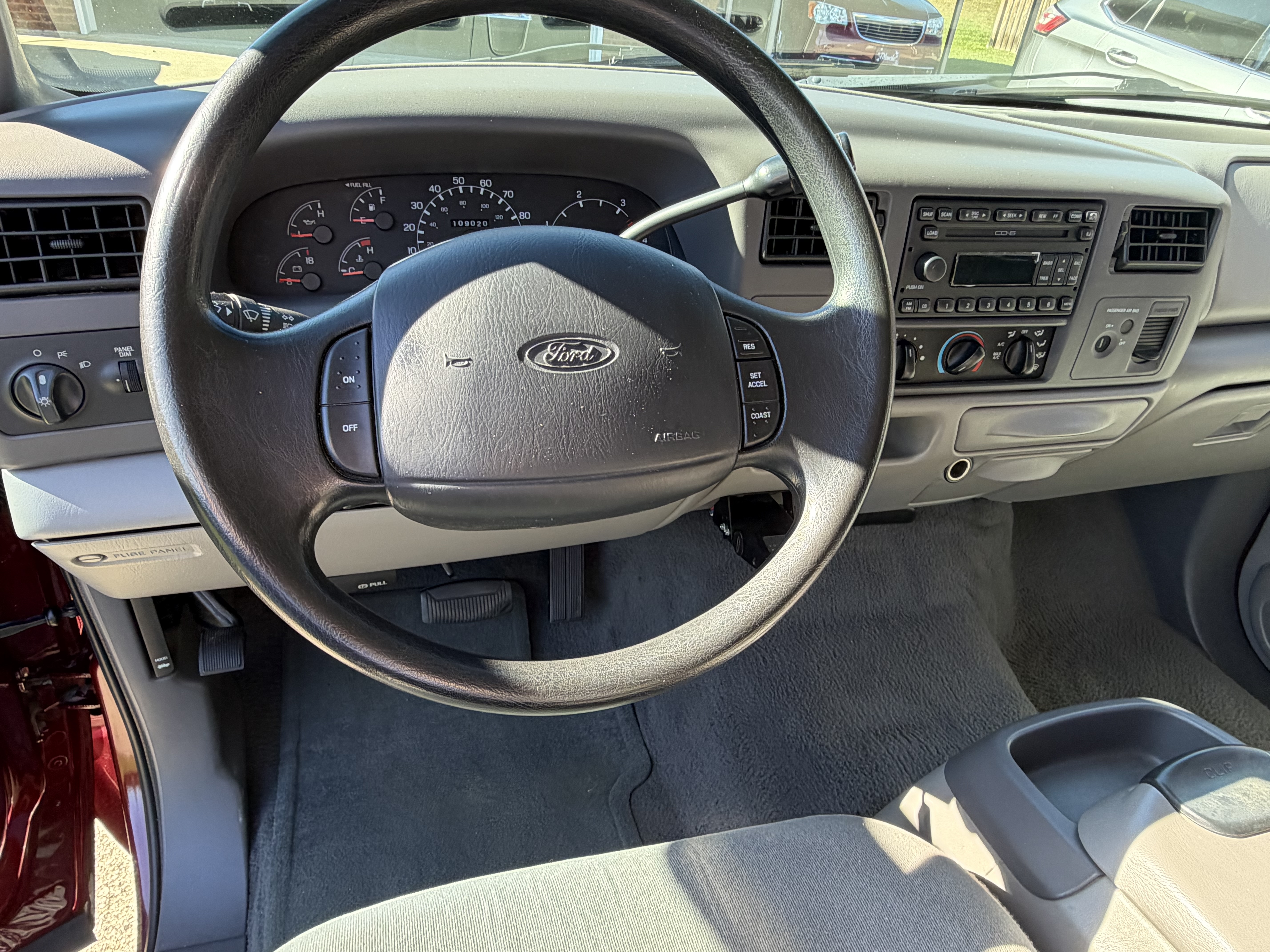 Used 1999 Ford F250 2WD SuperCab Super Duty image 8