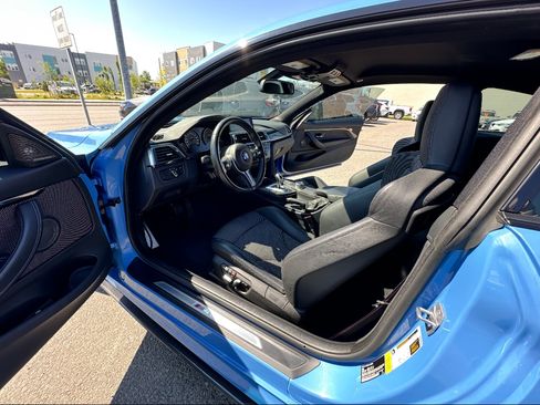 Used 2016 BMW M4 Coupe RWD image 11