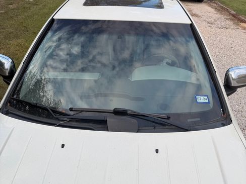 Used 2008 Chrysler Aspen Limited image 16