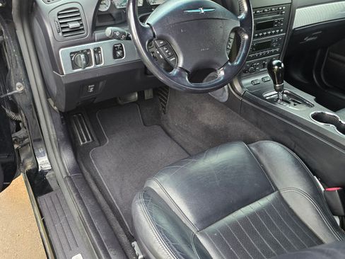 Used 2004 Ford Thunderbird image 4