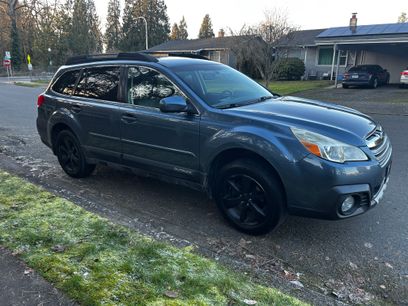 Used 2013 Subaru Outback 2.5i Limited w/ Moonroof Pkg
