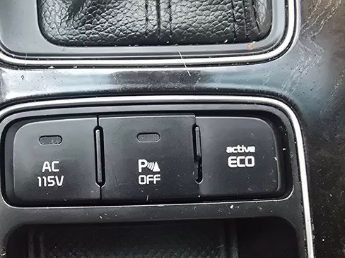 Used 2015 Kia Sorento SX image 20