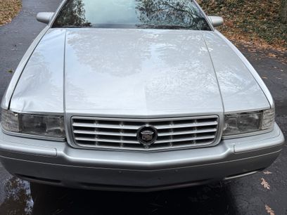 Used 2002 Cadillac Eldorado Touring w/ Preffered Equipment Group