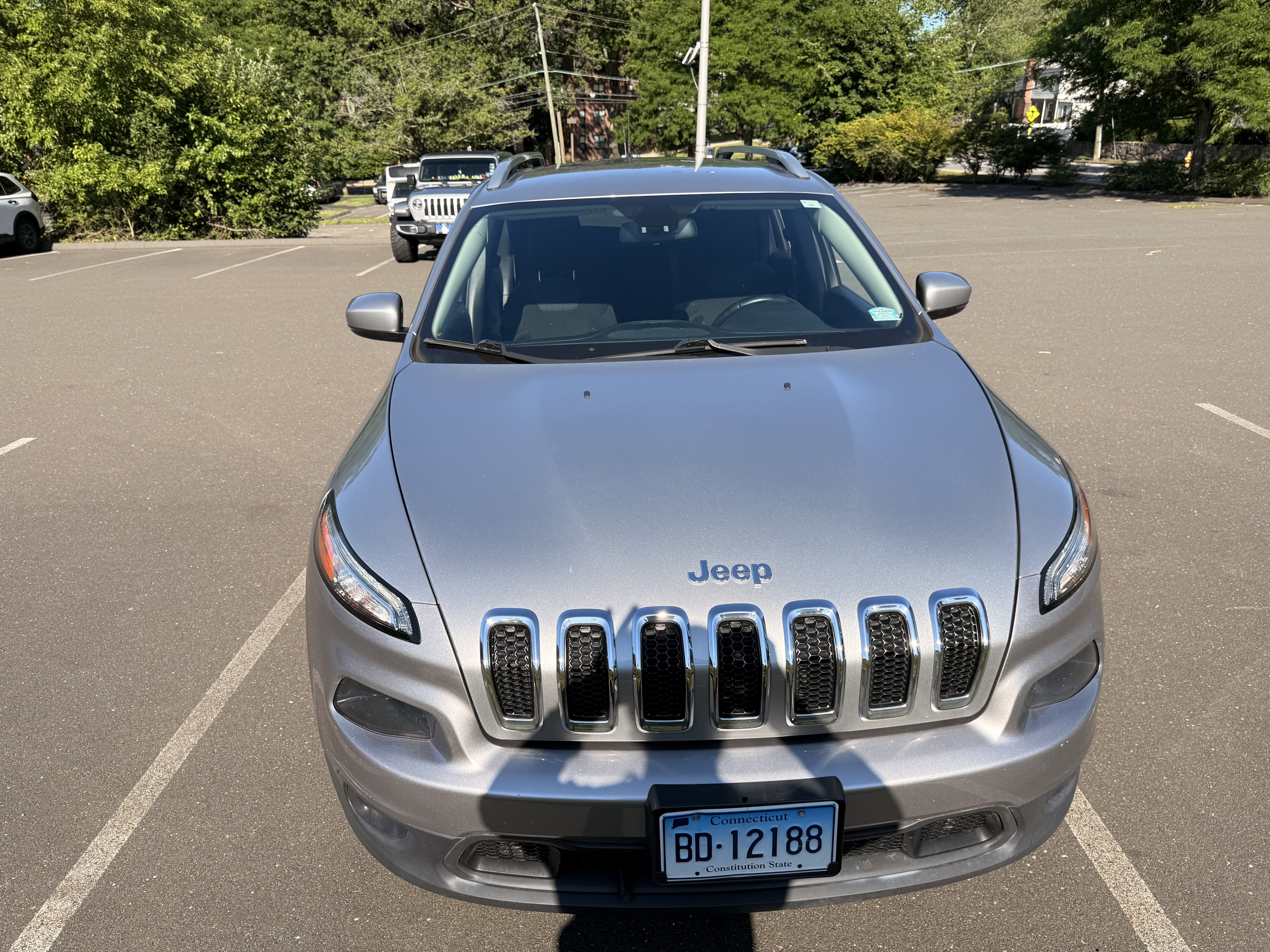 Used 2017 Jeep Cherokee Latitude w/ Safety/Convenience Group AWD/4WD image 6