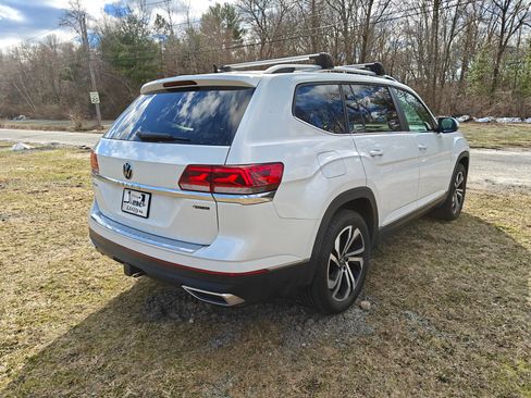 Used 2023 Volkswagen Atlas SEL image 11