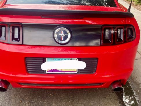 Used 2014 Ford Mustang Coupe RWD image 5