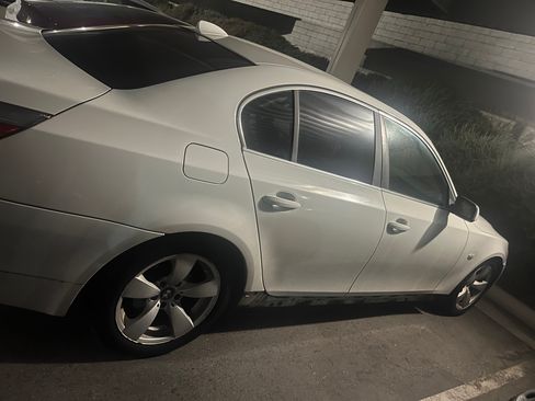 Used 2007 BMW 530i Sedan image 5