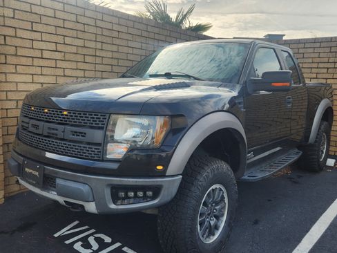 Used 2010 Ford F150 Raptor image 17
