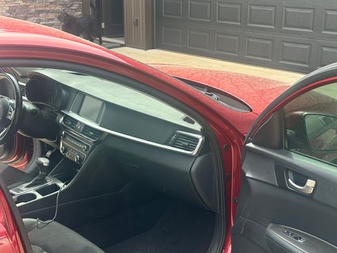 Used 2020 Kia Optima S image 6