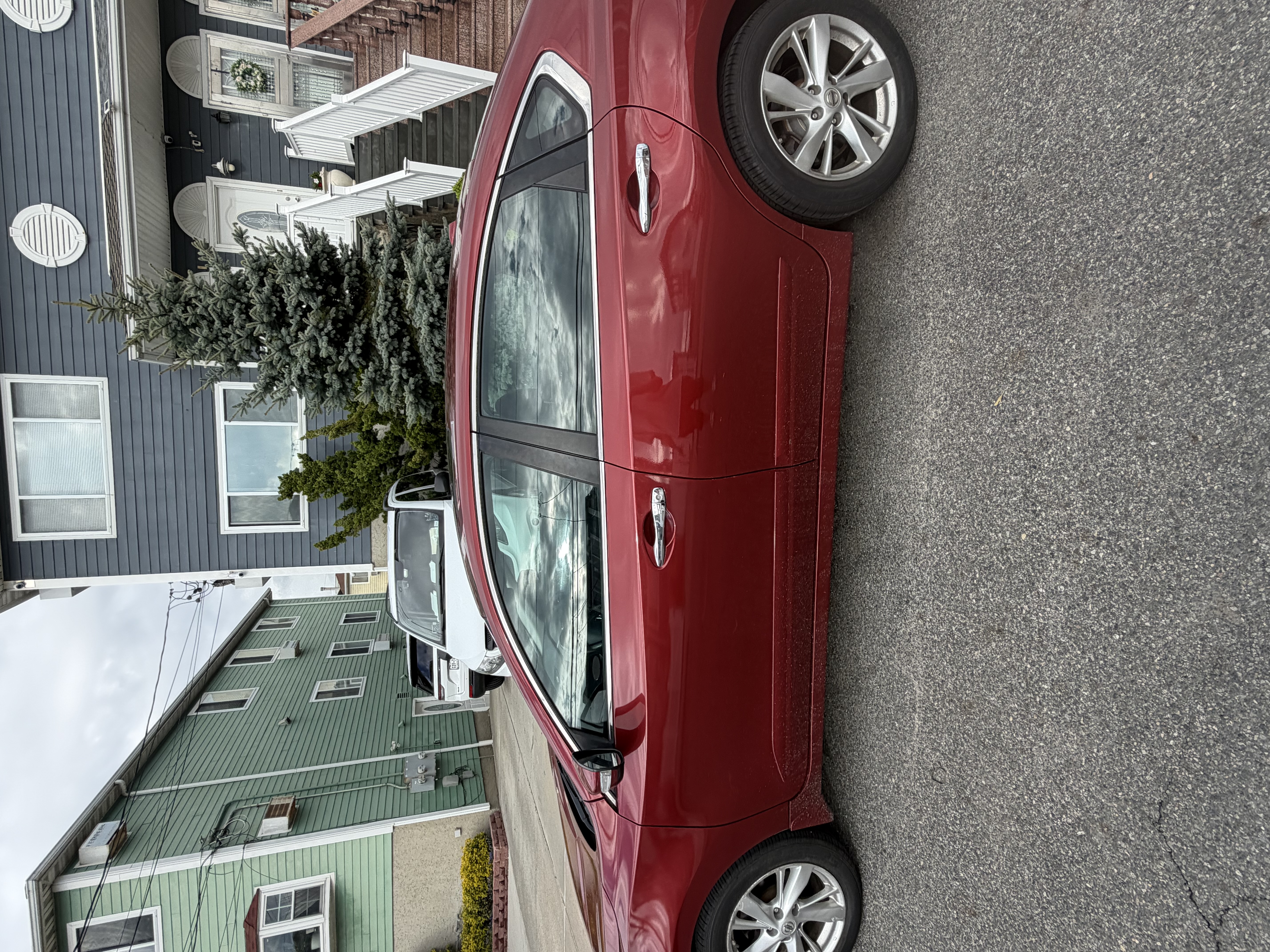 Used 2015 Nissan Altima 2.5 SL w/ Technology Package FWD image 2
