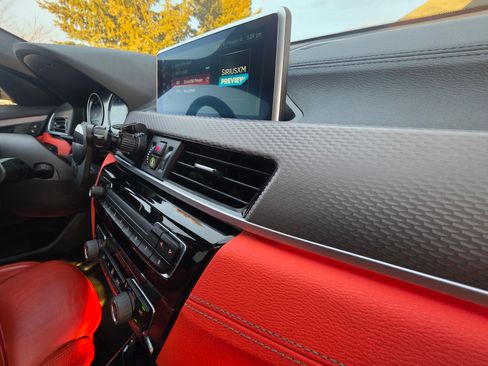 Used 2020 BMW X2 M35i w/ Premium Package image 16